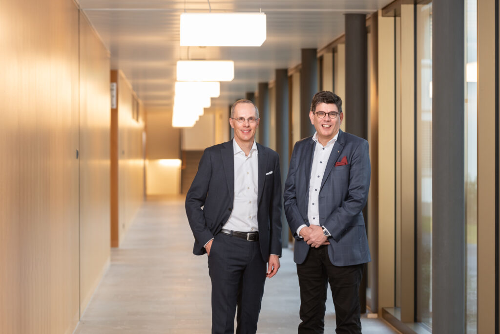 Neue CoFührung der HindererGruppe News Clienia AG Führend in